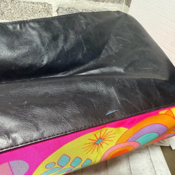 Amika Multicolor Floral Tote Bag - Picture 4 of 7